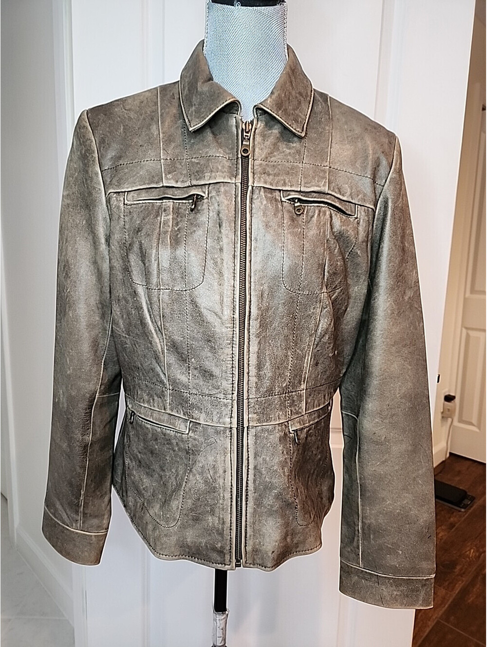 Alfani Leather Jacket Distressed Biker Moto Size L Zippers Pockets Fitted